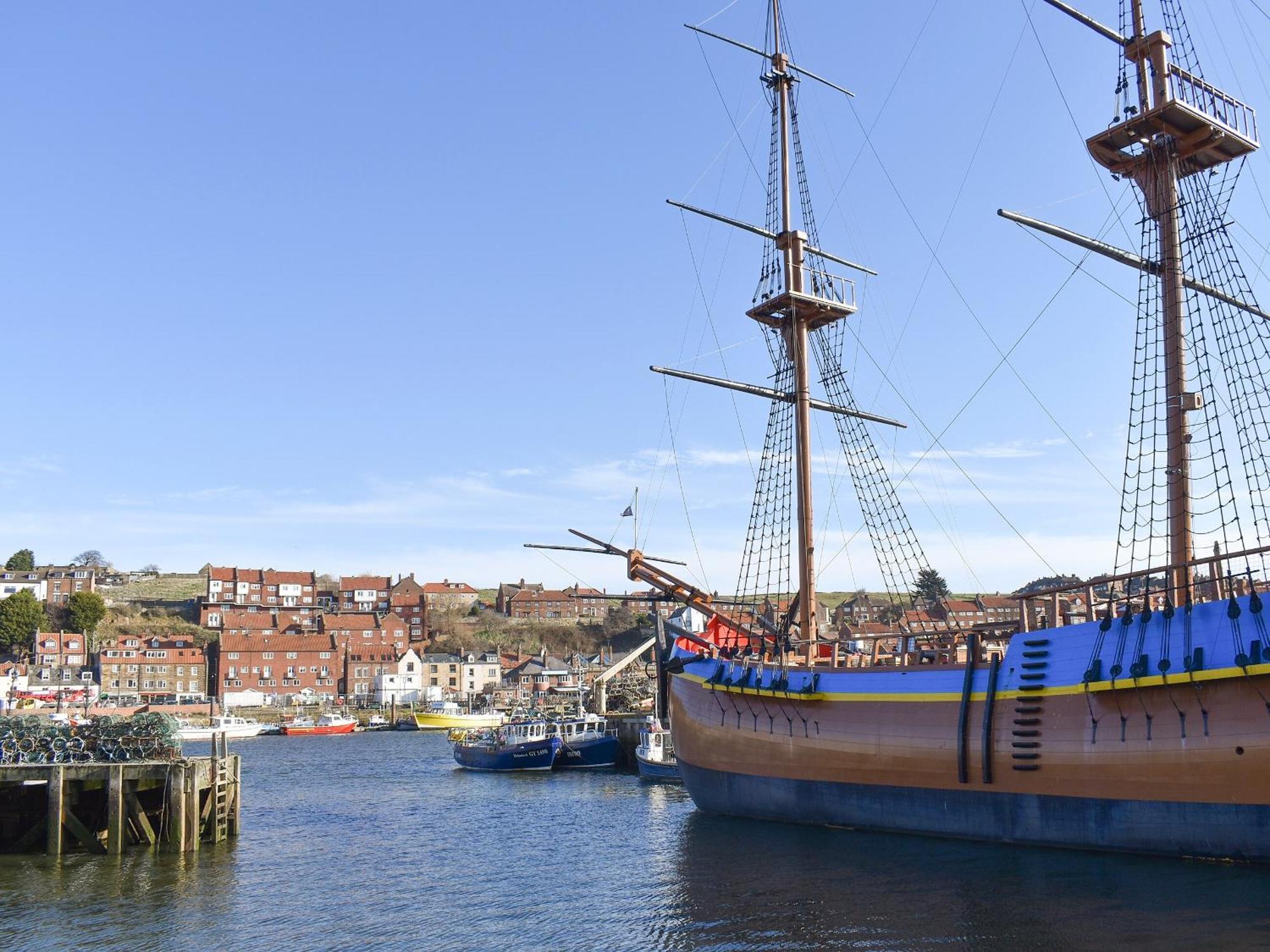 Downdinner Hill Whitby Exterior foto